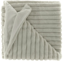 Složená plyšová deka s žebrovanou strukturou