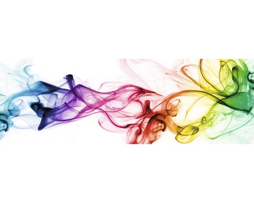Barevné oblaky kouře na bílém pozadí
