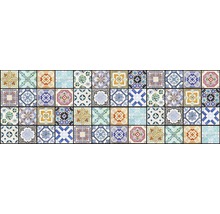 Vzor různých dlaždic s geometrickými a květinovými ornamenty
