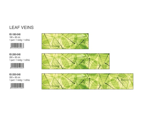 Tři skleněné obrazy s motivem listů a různými rozměry.