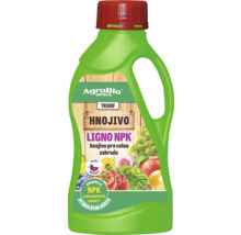 Tekuté hnojivo v zelené láhvi