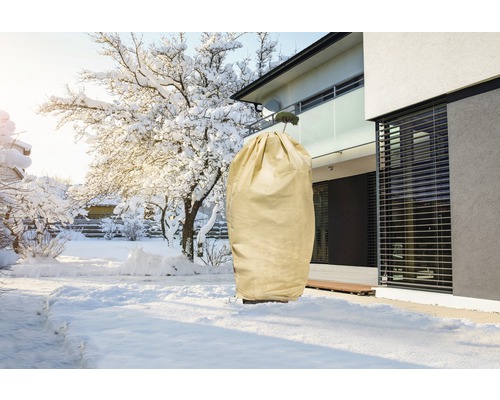 Ochranný kryt rostlin v zimní zahradě na ochranu rostlin před chladem