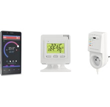 Obrázek smartphonu s aplikací termostatu, termostatu a bezdrátové zásuvky
