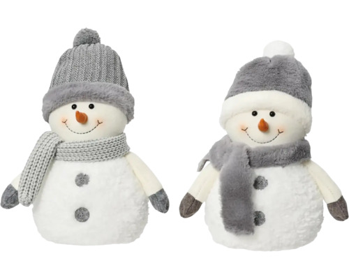 Sněhulák plyšový, různé druhy Dva látkoví sněhuláci s čepicemi a šálami