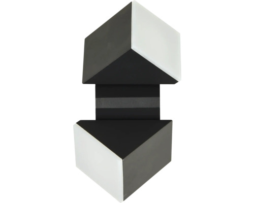 Moderní nástěnné svítidlo s kubickým designem pro interiéry