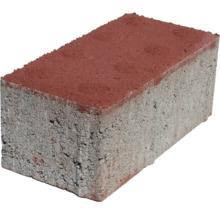 Dlažební kámen se strukturovaným povrchem