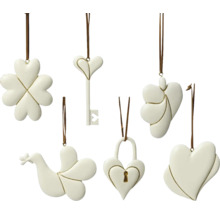 Ozdobné přívěsky v různých provedeních pro slavnostní příležitosti