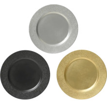 Dekorativní talíře z plastu ve stříbrné, černé a zlaté barvě