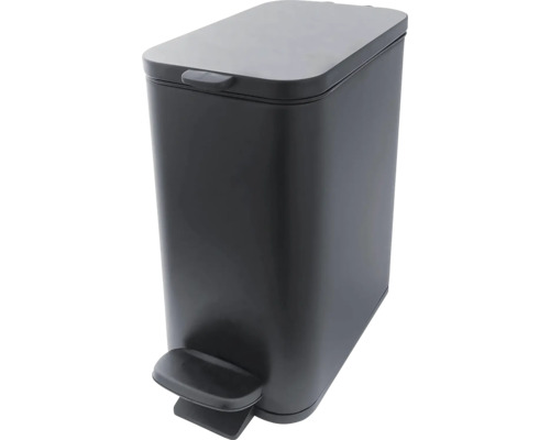 Plastový odpadkový koš s pedálem