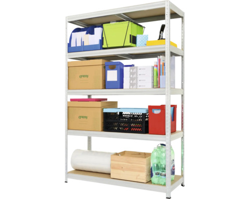 Regál s pěti policemi naložený úložnými boxy a kancelářskými potřebami
