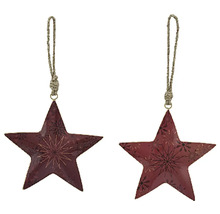 Dvě ozdobné hvězdy s poutkem na zavěšení