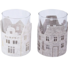 Dvě skleněné svítilny s plstěným okrajem ve tvaru domu