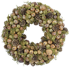 Ozdobný věnec se šiškami a bobulemi