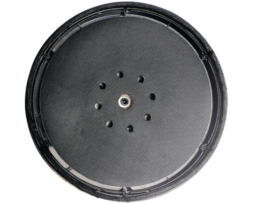 Brusný talíř s rýhovaným povrchem a otvory