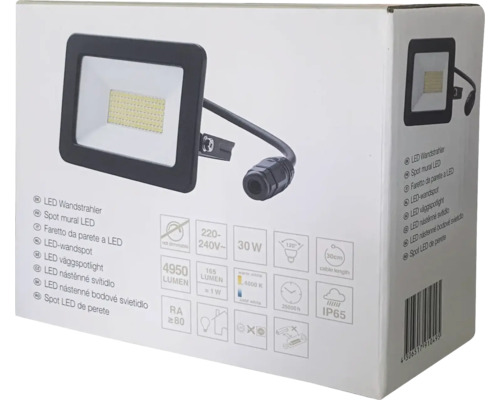 Balení LED nástěnného reflektoru s technickými detaily jako lumen, výkon a stupeň krytí