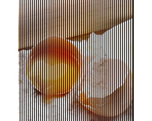 Designový akustický panel DIGI05T 2253x19x2400 mm Dvě misky se žloutky a bílky na dřevěném stole.