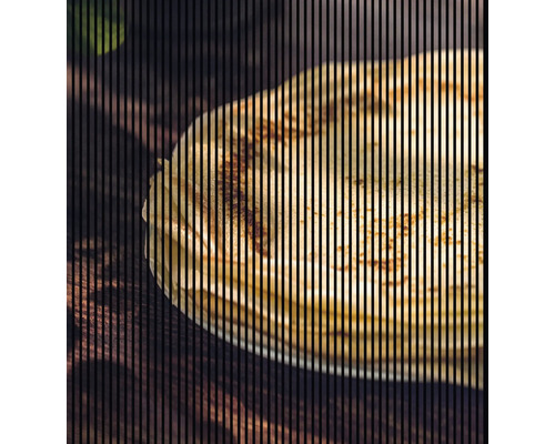 Designový akustický panel DIGI05V 2253x19x2400 mm Talíř palačinek na dřevěném stole.