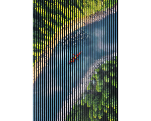 Designový akustický panel DIGI05C 1693x19x2400 mm Abstraktní zobrazení jízdy na kánoi po řece obklopené stromy