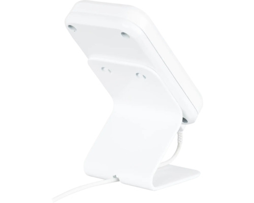 Detailní záběr nabíjecí stanice telefonu s kabelem