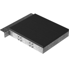 Kovové schodiště s gumovým povrchem