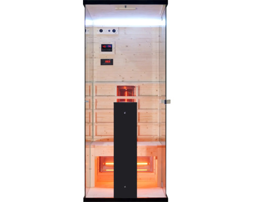 Vnitřní pohled na infrasaunu s dřevěným obložením, posezením a ovládacím panelem