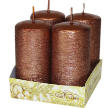 Čtyři svíčky ve tvaru válce v balení