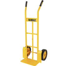 Žlutý rudl DeWalt pro přepravu nákladů.