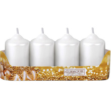 Čtyři bílé stolní svíčky v balení