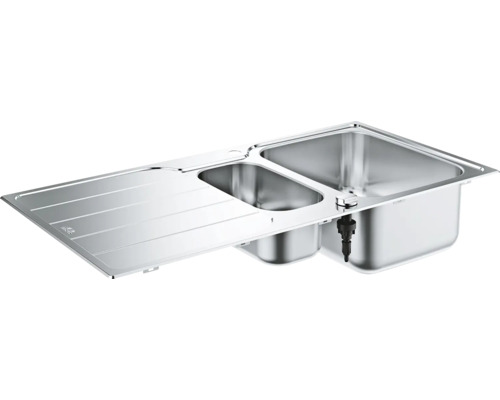 Nerezový dřez s odkapávací plochou a dvěma vaničkami