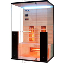 Infračervená sauna se skleněnými prvky a dřevěným obložením