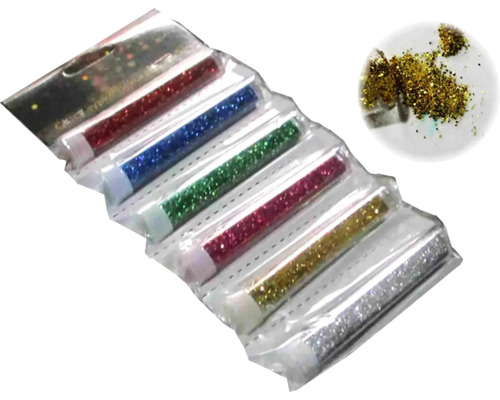 Sada třpytivého prášku s různými barvami balená v tubách