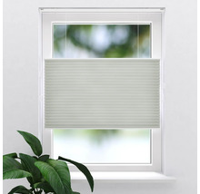 Plisé roleta v okně pro regulaci světla