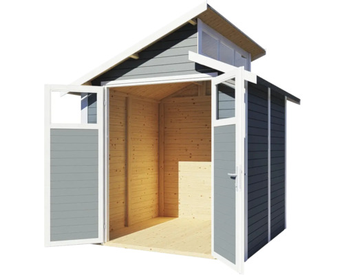 Dřevěný zahradní domek s otevřenými dvoukřídlými dveřmi a světlíkem