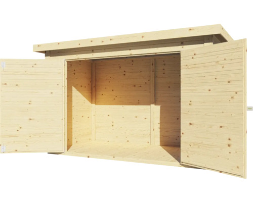 Dřevěný zahradní domek s otevřenými dveřmi