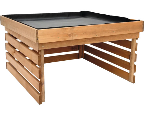 Dřevěný vyvýšený záhon s fólií