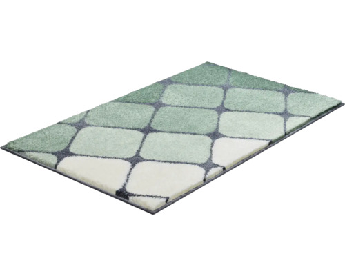 Koberec s geometrickým vzorem