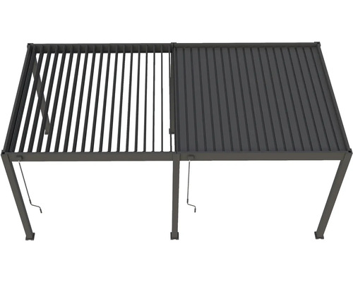 Pergola s lamelovou střechou, částečně otevřená