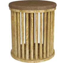 Dřevěná stolička s polstrovaným sedákem