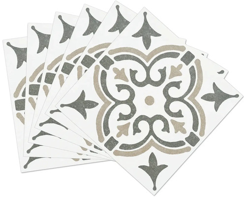 Několik čtvercových dlaždic s dekorativním vzorem