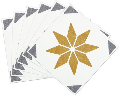 Několik dlaždic s motivem hvězdy a trojúhelníky