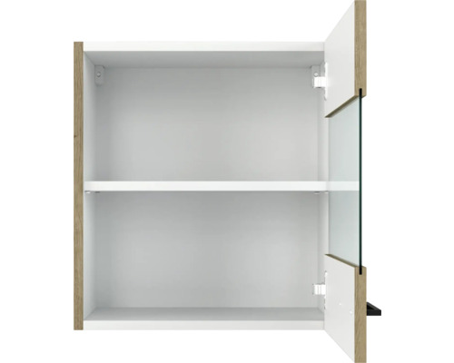 Otevřená zrcadlová skříňka se dvěma policemi