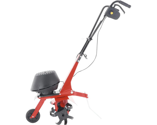 Kultivátor pro zpracování půdy na zahradě.