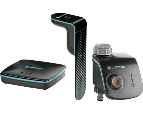 Chytrý systém Gardena skládající se ze senzoru, brány a ovládání