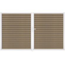 Dvoukřídlá brána s vodorovnými lamelami a bílým rámem