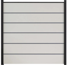 Zahradní plot s vodorovnými prvky