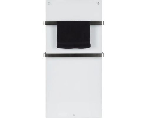 Otopný sušák na ručníky s ručníkem