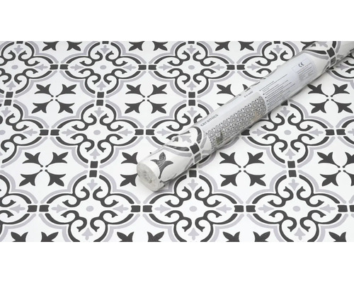 Vinylová podlaha se vzorem dlaždic a zabalená role