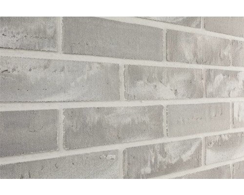 Detail zdi s cihlovou strukturou