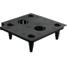 Černý plastový vozík na rostliny s několika vybráními pro květináče.