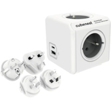 Cubenest PowerCube s různými adaptéry zásuvek